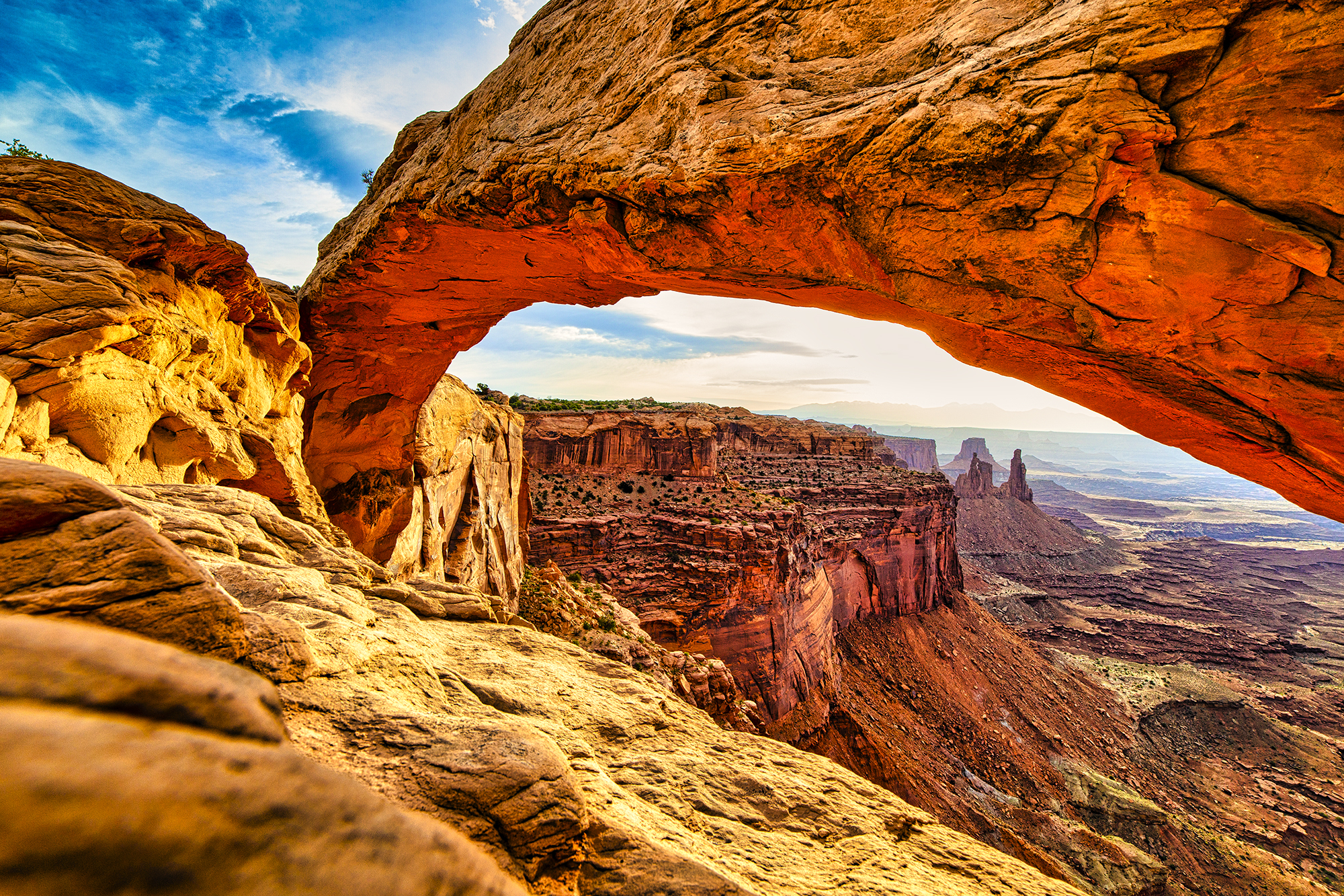 Mesa Arch by Skip Weeks
